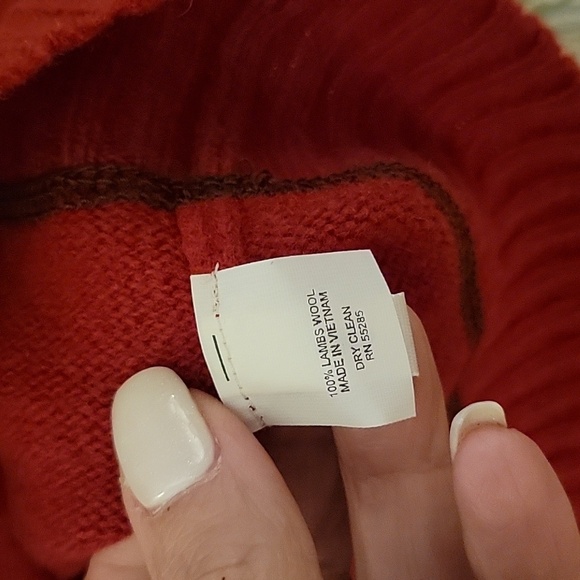 Express Lambs Wool Sweater - Picture 7 of 7